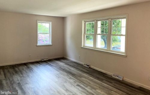 30 Longview Rd, Limerick PA  19468-1012 exterior