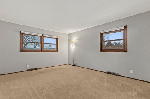 9826 Langlade St, Milwaukee WI 53225-1014 exterior