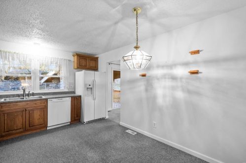 11541 Patty Ann Dr, Saint Louis MO 63146-5454 exterior