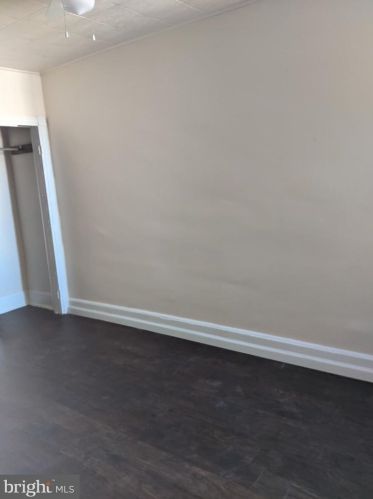 3190 Aramingo Ave, Philadelphia PA  19134-4422 exterior