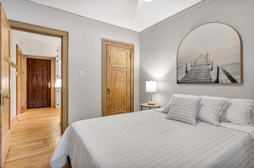 1411 Potter Ave, Milwaukee WI 53207-2115 exterior