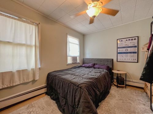 611 Bermuda Rd, Babylon NY 11704-7428 exterior