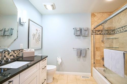 1216 Macon Ave, Pittsburgh PA 15218-1278 exterior