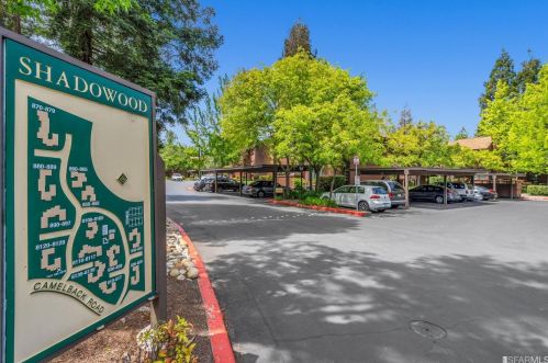 8136 Camelback Pl, Concord CA 94523-1225 exterior