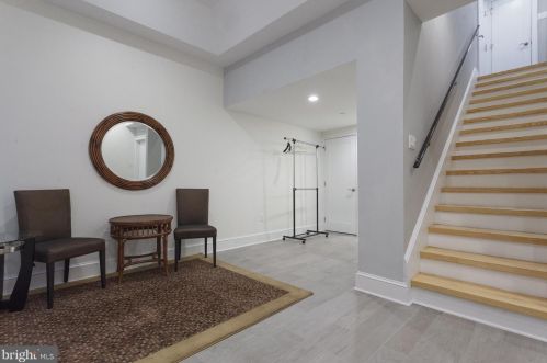 1026 Leithgow St, Philadelphia PA 19123-1421 exterior