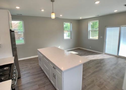 401 21 Ave, Broadview IL 60153-1474 exterior