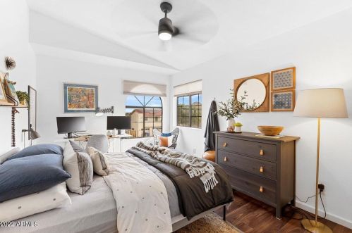 15026 19th Way, Phoenix AZ  85022-3905 exterior