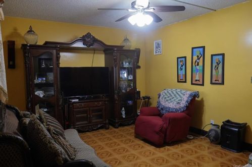 1477 Crotona Pl, Bronx NY 10456-2137 exterior