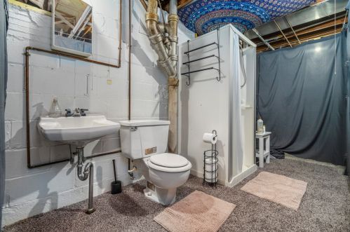 2318 Frederick Ave, Kalamazoo MI  49008-1625 exterior