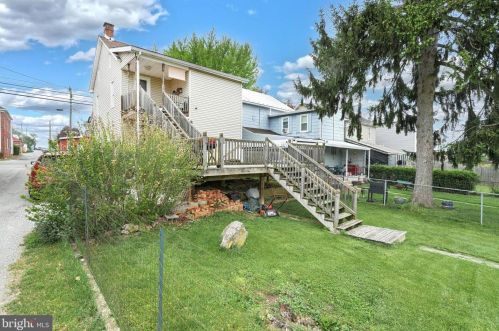 645 Broadway, Hanover PA 17331-2504 exterior