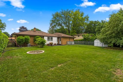 7919 57, Milwaukee WI 53218-5604 exterior