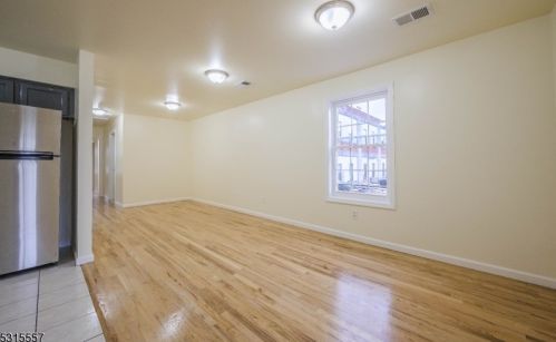 351 New St, Newark NJ  07103-2825 exterior