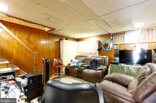 1903 30 St, Philadelphia PA 19121-1818 exterior