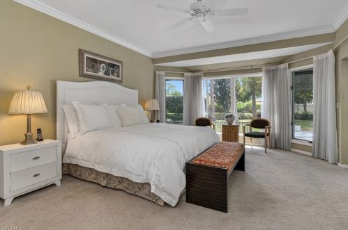 135 Edgemere Way, Naples FL 34105-7107 exterior