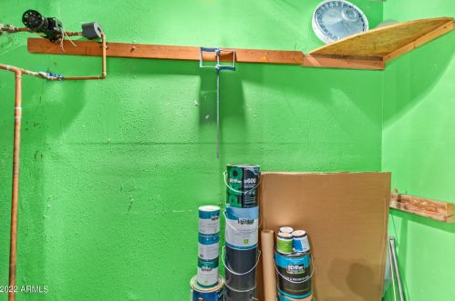 1829 Ardmore Dr, Phoenix AZ  85042-8038 exterior