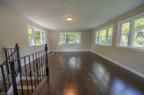 451 River Rd, Rahway NJ  07065-4203 exterior