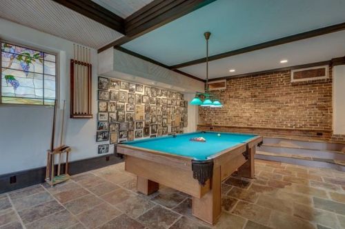 1289 Beech Vly Rd, Atlanta GA 30306-3123 exterior