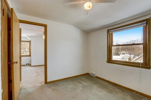 2529 70, Milwaukee WI 53223-2114 exterior