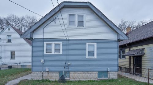 3346 36, Milwaukee WI 53216-3718 exterior