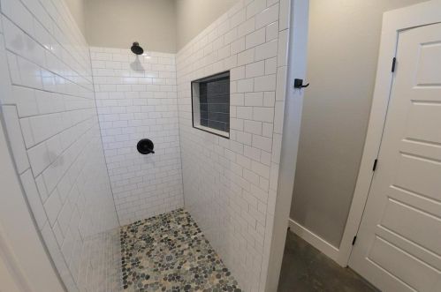 631 Texas St, Denison TX 75020-6138 exterior