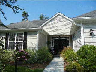 335 Cabrill Dr, Charleston, SC 29414-9039