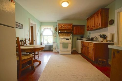 39 Washington St, Ipswich MA 01938-1838 exterior