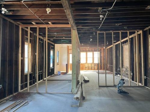 4604 Wolcott Ave, Chicago IL 60609-3855 exterior