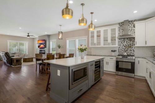 1863 Francis Ave, Atlanta GA  30318-2723 exterior