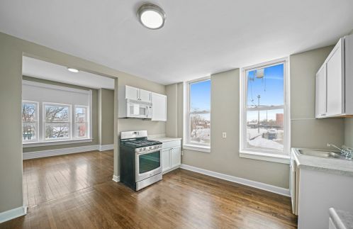 2244 Spaulding Ave, Chicago, IL 60647-2712