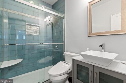 4815 15 St, Arlington VA 22205-2620 exterior