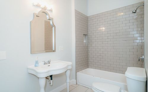 2946 Monroe St, Chicago IL  60612-3608 exterior