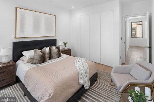 1355 Kater St, Philadelphia PA 19147-1817 exterior