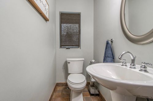 2804 Bronson Blvd, Kalamazoo MI  49008-2360 exterior