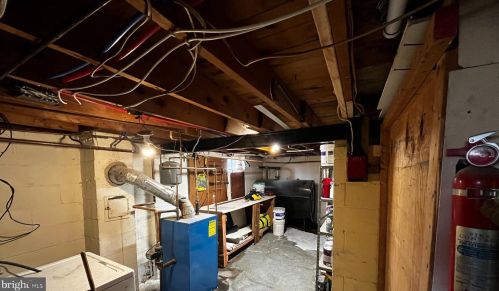 867 Adams St, Pottstown PA  19464-4340 exterior