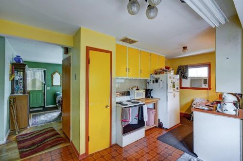 1018 Brk St, Madison WI 53715-1502 exterior