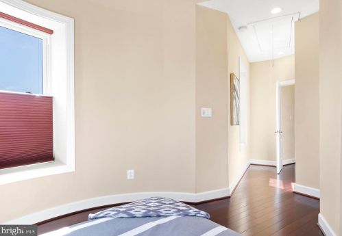 616 M St, Washington DC 20002-3425 exterior