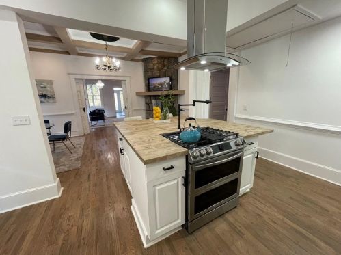 1162 Greenwich St, Atlanta GA  30310-1760 exterior