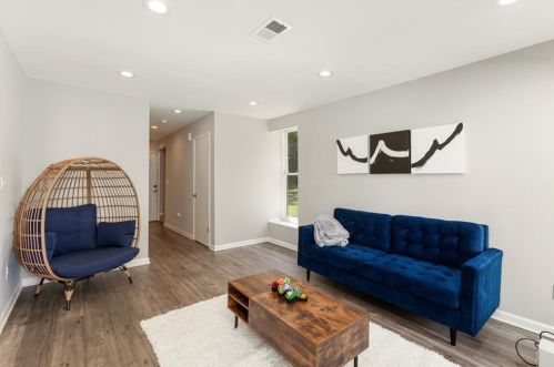 4406 Idlewood Ln, Tucker GA 30084-6454 exterior