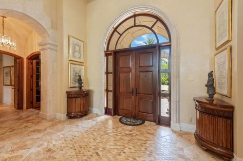 15118 Frescott Way, Naples FL 34110-2724 exterior