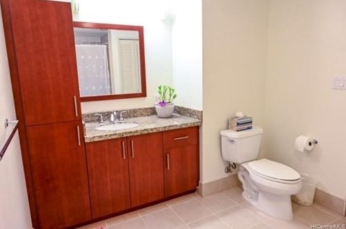 909 Kapiolani Blvd, Honolulu HI  96814-2199 exterior