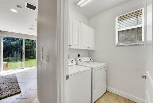 11753 Bennington Cir, Fort Pierce FL  34987-2717 exterior