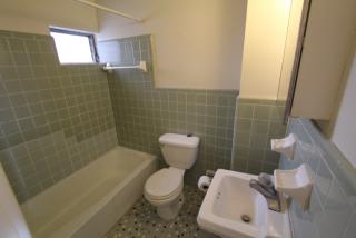 933 10th St, Philadelphia PA  19147-3737 exterior