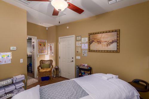 7706 24 Dr, Phoenix AZ 85041-7668 exterior