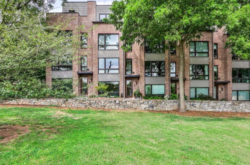 627 Irwin St, Atlanta GA  30312-1629 exterior