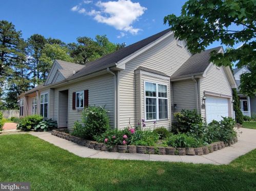 67 Warwick Way, Southampton, NJ 08088-1122