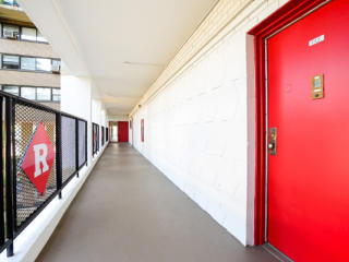 10 Commercial Ave, New Brunswick NJ  08901-1401 exterior