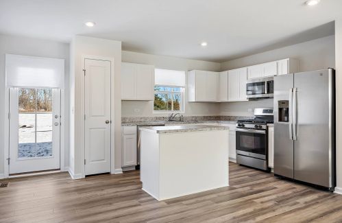 303 Bradford Rd, Joliet IL 60433-3228 exterior