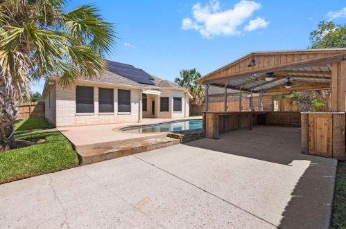 10823 Estelle Cir, Montgomery TX 77356-4721 exterior