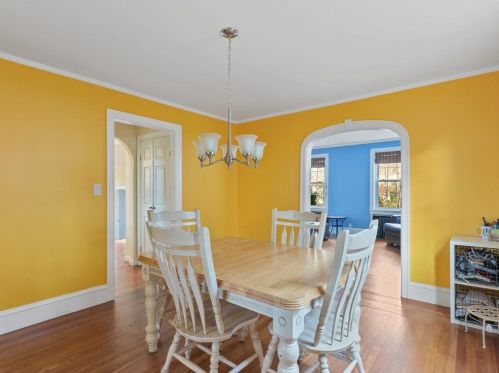 26 Whitford Ave, Providence RI 02908-3355 exterior