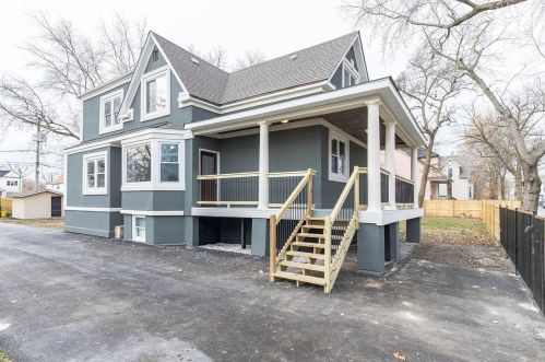 25 118th Pl, Chicago IL 60628-5801 exterior